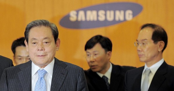 La Nación / Muere el presidente de Samsung Electronics