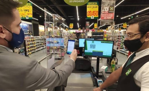 HOY / Superseis es el primer supermercado en ofrecer pagos a través del QR digital