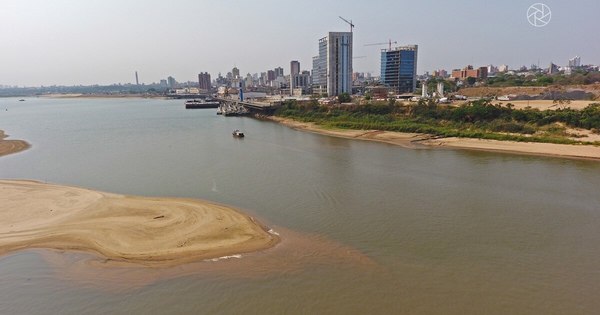 La Nación / Río Paraguay amaneció con -0,54 metros en el Puerto de Asunción