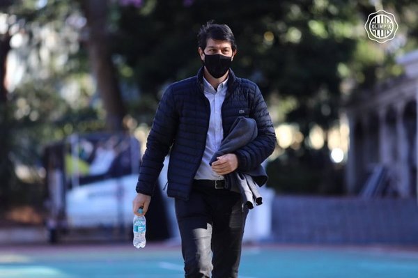 Cesan a Daniel Garnero de la dirección técnica del Olimpia - ADN Paraguayo