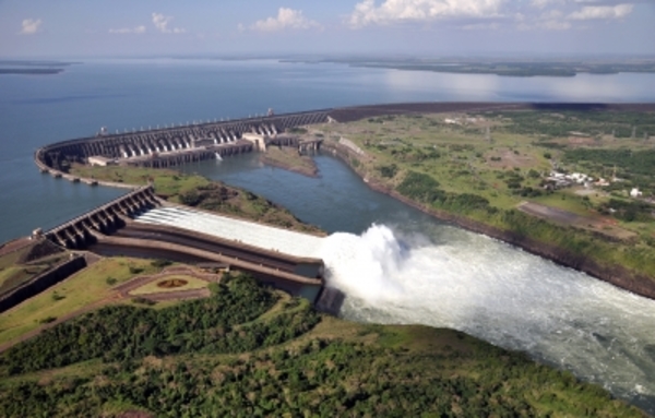 Central Hidroeléctrica Itaipú cumple 36 años