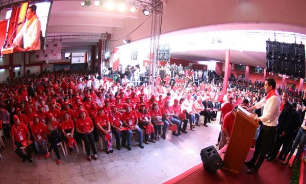 Dirigencia olvidada de la ANR no acepta imposiciones y analizan golpe partidario
