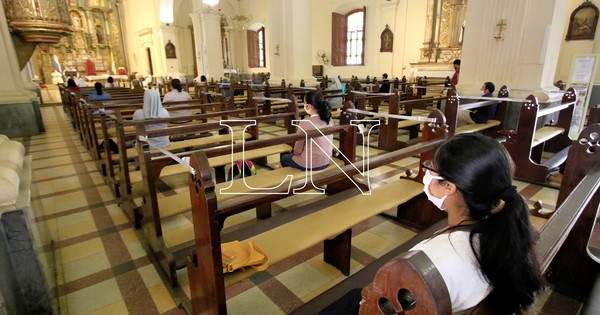 La Nación / Con restricciones, templos podrán recibir a más fieles y alumnos del 3ro. de la media pueden volver a clases