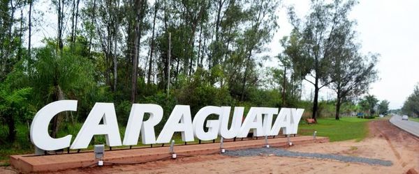 Caraguatay: Aglomeración, música, alcohol y carrera clandestina en la madrugada » Ñanduti