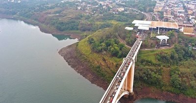 La Nación / Piden agilizar el tránsito de productos de exportación