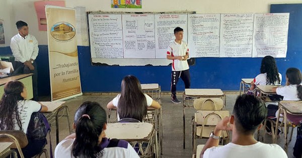 La Nación / Decreto establece regreso a clase desde el 2 de noviembre