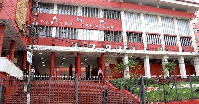 La Nación / Preocupa falta de pago de aportes partidarios en el Partido Colorado