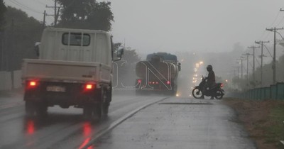 La Nación / Anuncian que lluvias con tormentas persistirían este lunes