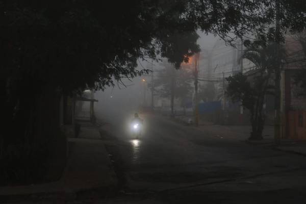 Lluvias, tormentas y vientos fuertes azotan a varias zonas y dejan sin luz a 300.000 usuarios - ADN Paraguayo