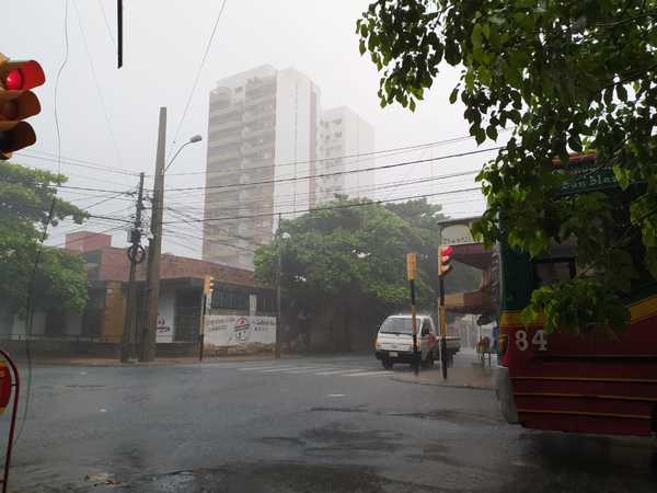 Persistirán las lluvias y las tormentas - Megacadena — Últimas Noticias de Paraguay