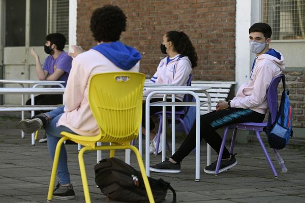 Solo volverán a las aulas quienes tengan un permiso firmado de sus padres - Nacionales - ABC Color
