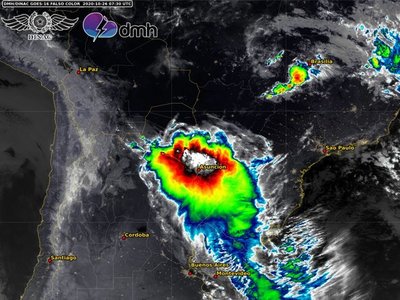 Tormentas que llegaron a la madrugada seguirán hacia el norte y este del país