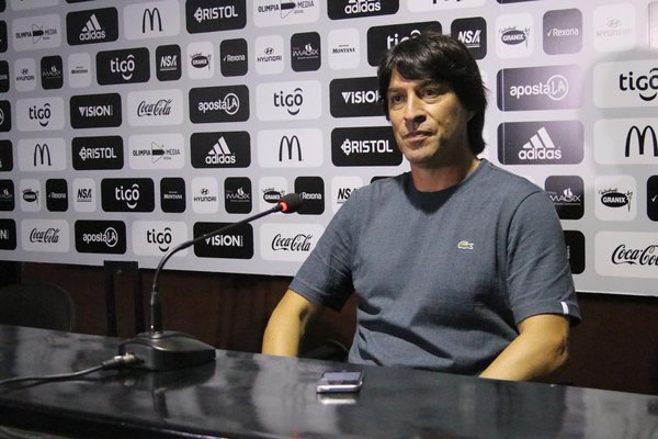 El adiós de Olimpia a Daniel Garnero: “Para Uno siempre será tu casa” - Megacadena — Últimas Noticias de Paraguay