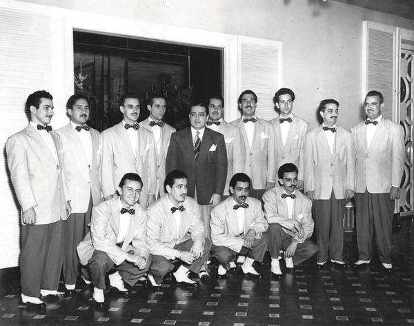 Un libro saca del olvido a otros hermanos Castro cubanos - MarketData