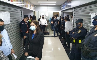 Logran histórica recuperación de la administración del Shopping Box
