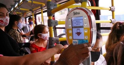 La Nación / Unas 11 empresas de transporte recibirán multas por cobro de pasaje en efectivo