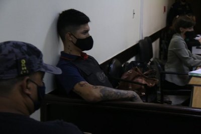 Crónica / Fiscalía pide 40 años de cacerolita para Bruno Marabel