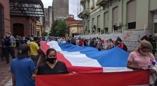 Funcionarios del Hospital de Trauma exigen recategorización desde julio