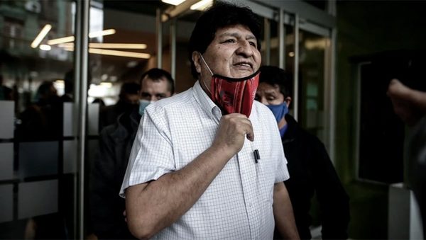 Evo Morales regresaría a Bolivia para la asunción de Arce