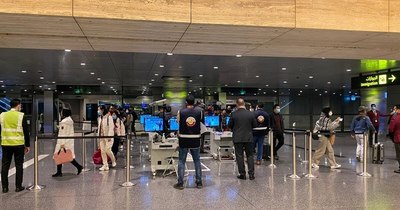 La Nación / Catar: obligan a examen ginecológico tras abandono de recién nacido en aeropuerto