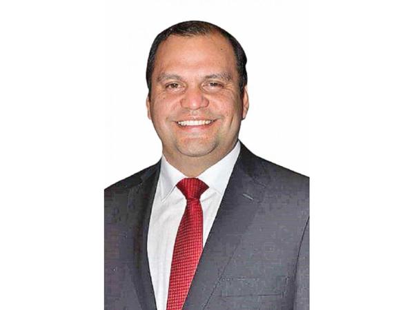 CGR halla irregularidades en programas sociales de Marito