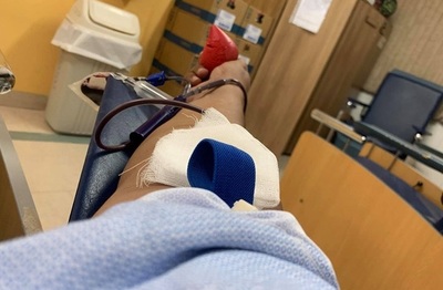 Covid en niños: “De tan alta que era su fiebre se puso todo azul”, reveló corredor de motocross