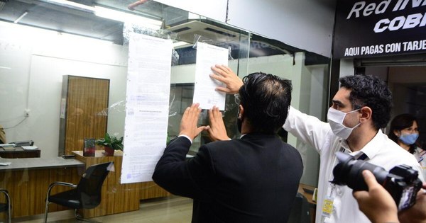 La Nación / Comuna del Este tomó posesión de Shopping Box y se avizora conflicto judicial