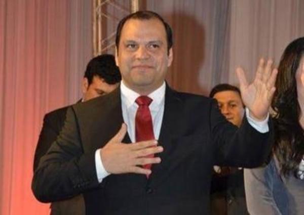 Gestión de Mario Varela salpicada por irregularidades – Prensa 5