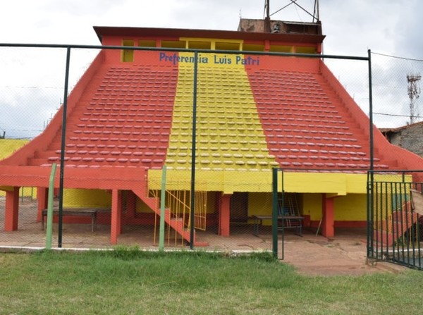 Apuntando al crecimiento institucional de los clubes - APF