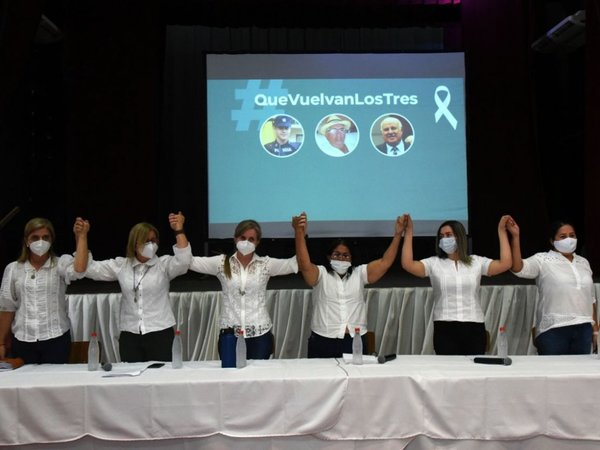 Familiares piden no olvidar a secuestrados en manos del EPP