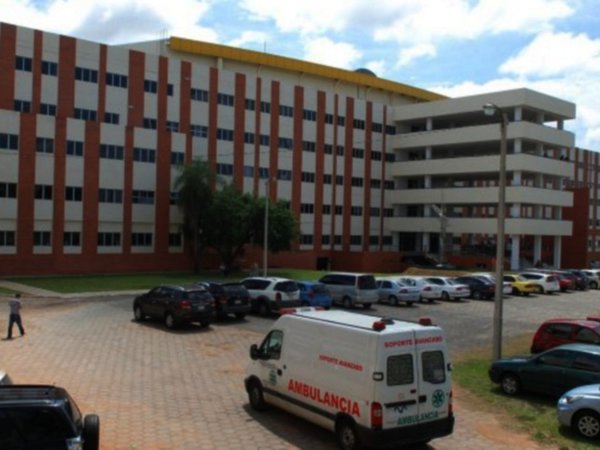 Enfermeros en Clínicas, sobrepasados por gran cantidad de pacientes