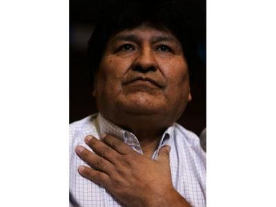En Bolivia se anula orden de detención contra Evo Morales