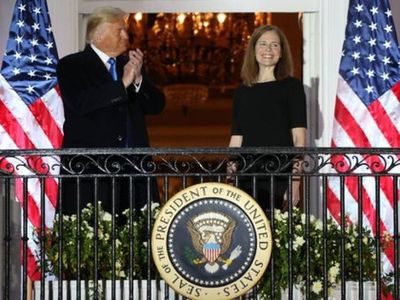 Donald Trump logró una importante victoria con la confirmación de Amy Coney Barrett como nueva jueza de la Corte Suprema