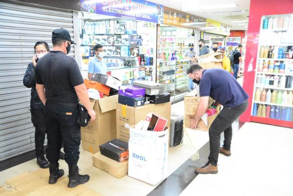 Tras recuperar shopping Box, Prieto afirma que “recaudación ya no irá a bolsillos de Zacarías”