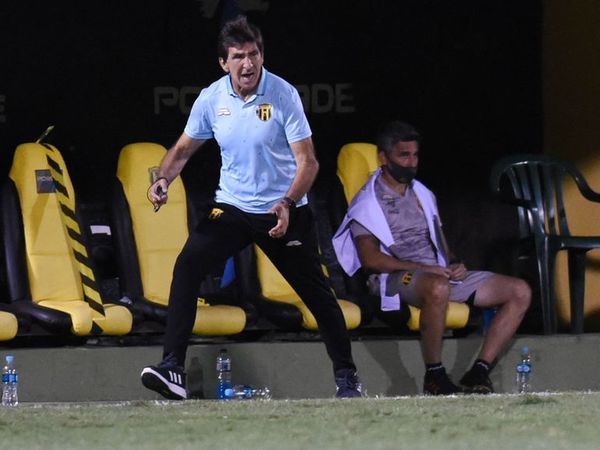 “Del medio para adelante jugamos bien, pero del medio para atrás debemos mejorar” - Guaraní - ABC Color