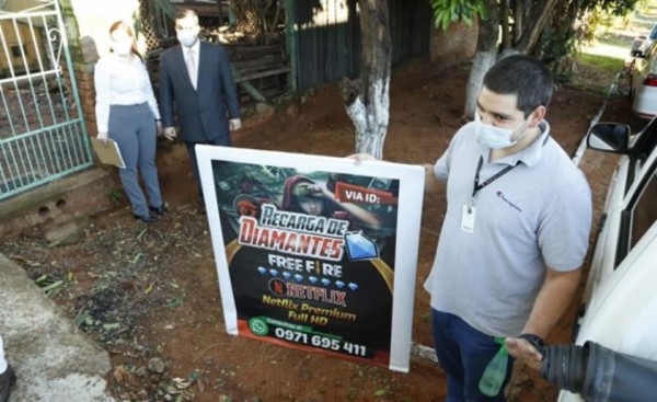 Cambiaba diamantes en Free Fire por fotos íntimas de menores