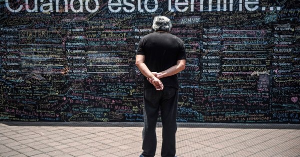 La Nación / Cuando esto termine: peruanos crean el “Muro de la Esperanza”