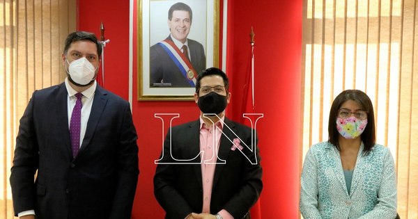 La Nación / Ley Rosa: reconstrucción mamaria gratuita tras mastectomía es el objetivo