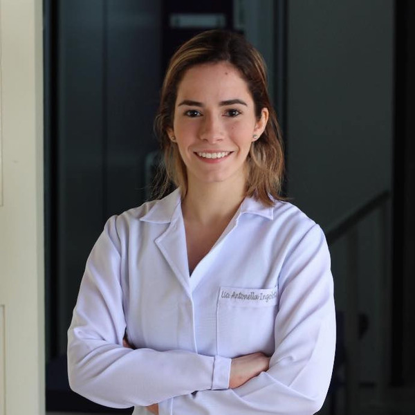 Fisioterapeuta tiktokera se vuelve viral con videos de educación postural