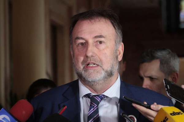 Benigno López renuncia al Ministerio de Hacienda » Ñanduti