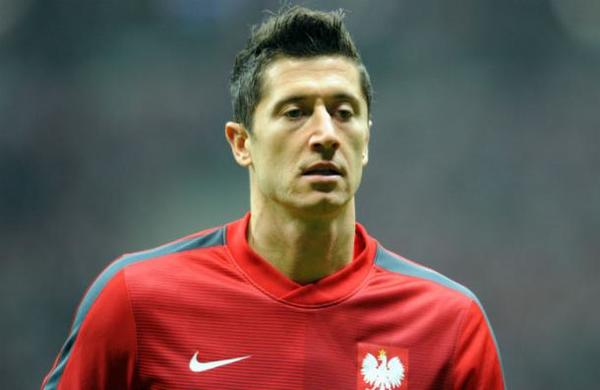 Arrestan al ex mánager de Robert Lewandowski por extorsión: le exigía el pago de 20 millones de euros - SNT