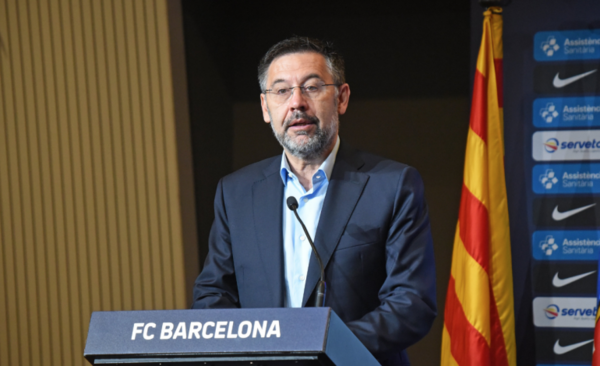 HOY / Bartomeu dimite como presidente de Barcelona