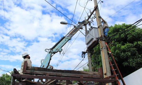 ANDE dejará sin luz a 80.000 morosos a partir de noviembre