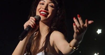 La Nación / Netflix revela el tráiler oficial de “Selena: la serie” y la fecha de su primera emisión