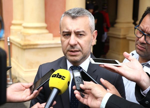 Asesor de la Presidencia considera que Llamosas puede ser “un buen ministro de Hacienda” - ADN Paraguayo