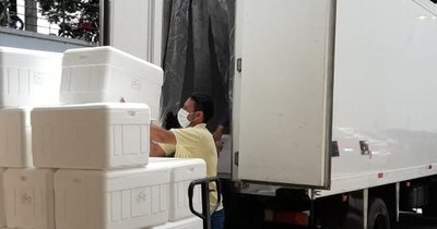 La Nación / Hemocentro de CDE realizó hoy primera exportación de 5.400 unidades de plasma a Argentina
