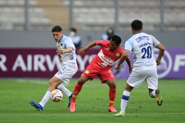 Huancayo y Liverpool firman empate a uno en Lima