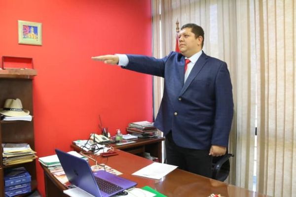 Juancho Acosta jura como nuevo miembro del Jurado de Enjuiciamiento de Magistrados