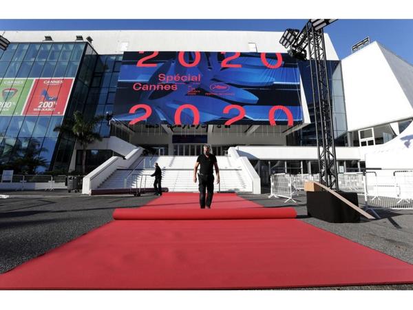 Abre edición simbólica de Cannes para reinvindicarse