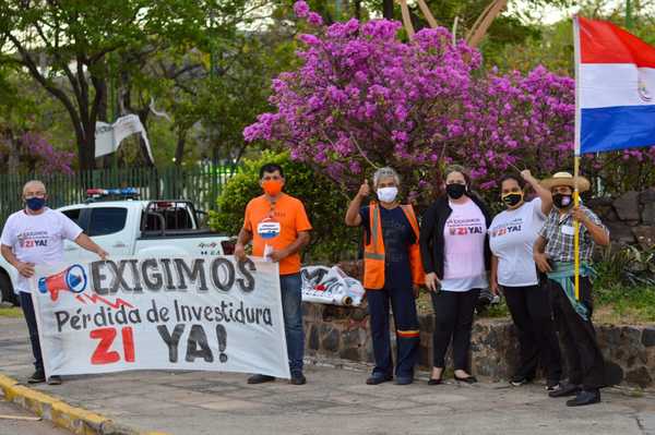 Senado trata hoy pérdida de investidura de Javier Zacarías y esteños se movilizan